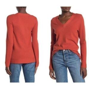 Cyrus V Neck Knit Sweater Yummy Yarn XS